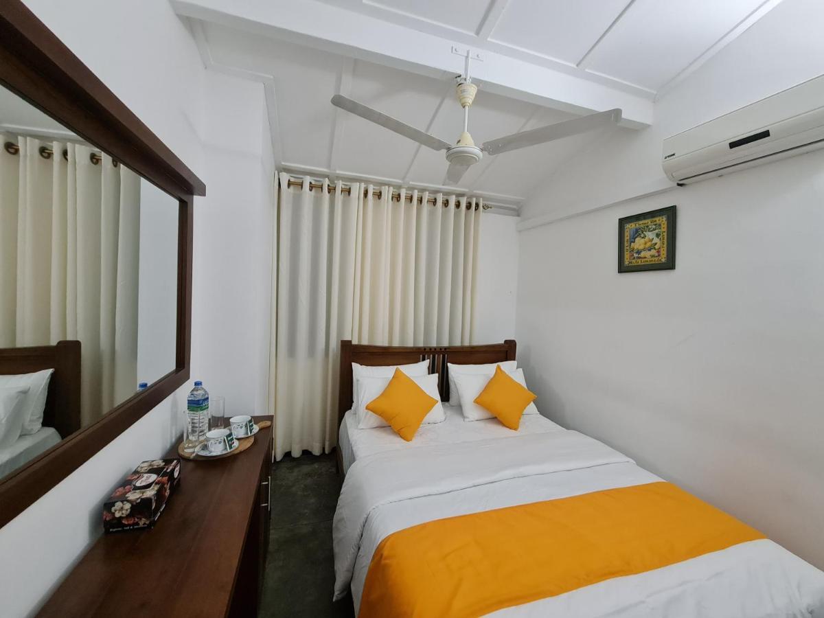 Hello Kandy Homestay מראה חיצוני תמונה
