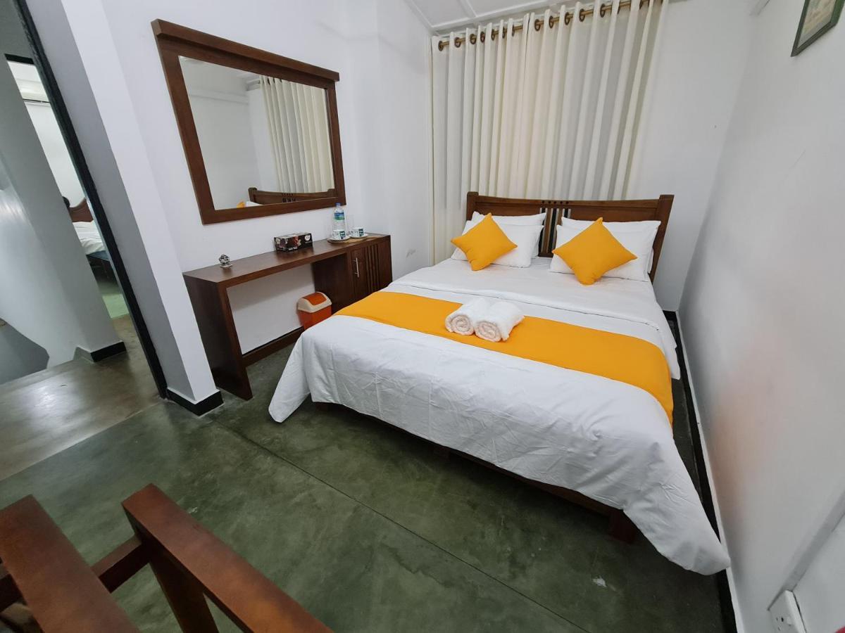 Hello Kandy Homestay מראה חיצוני תמונה