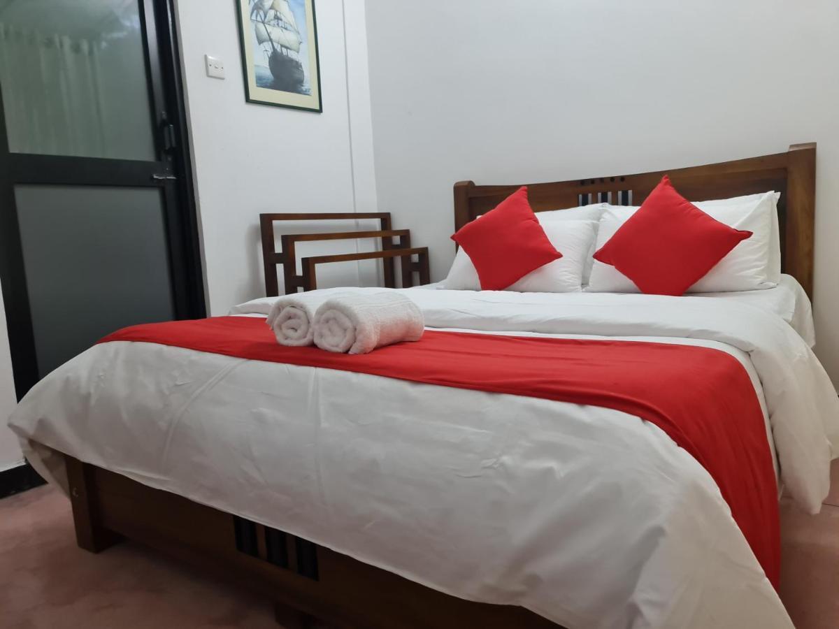 Hello Kandy Homestay מראה חיצוני תמונה