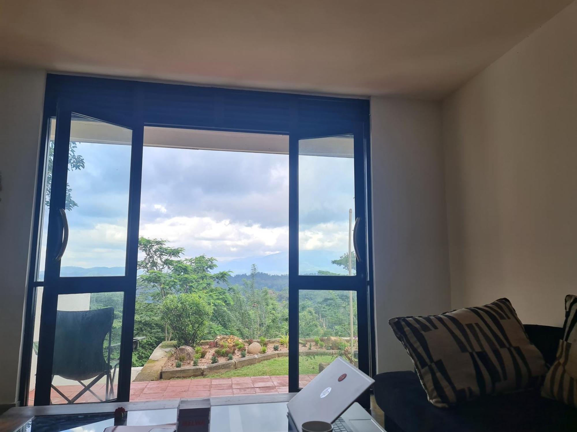 Hello Kandy Homestay מראה חיצוני תמונה