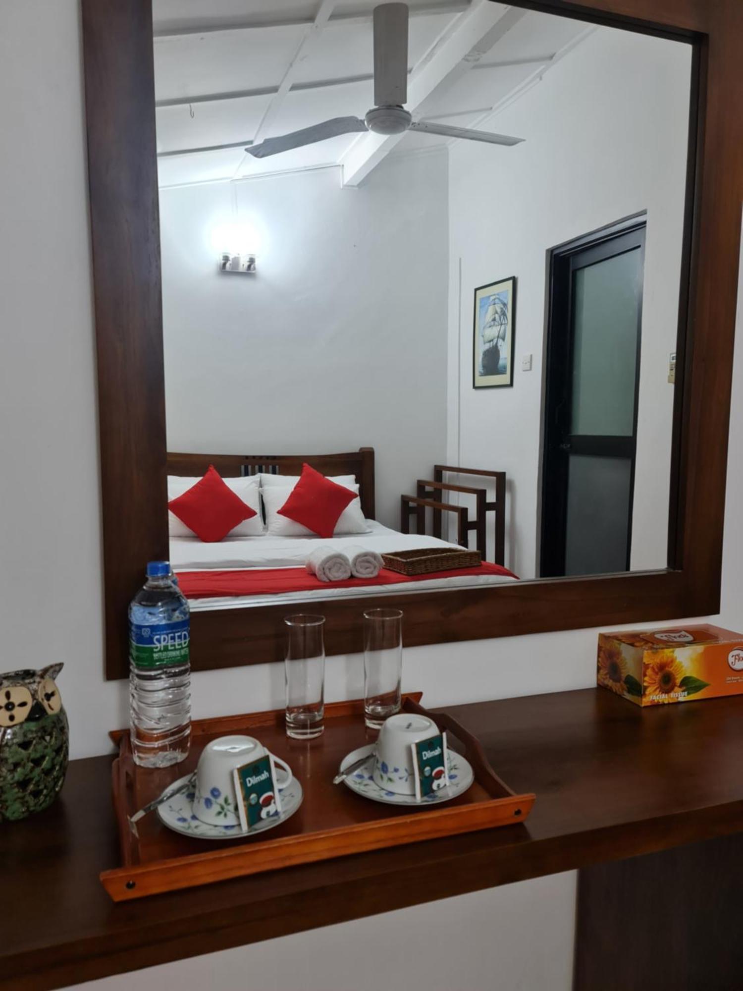 Hello Kandy Homestay מראה חיצוני תמונה